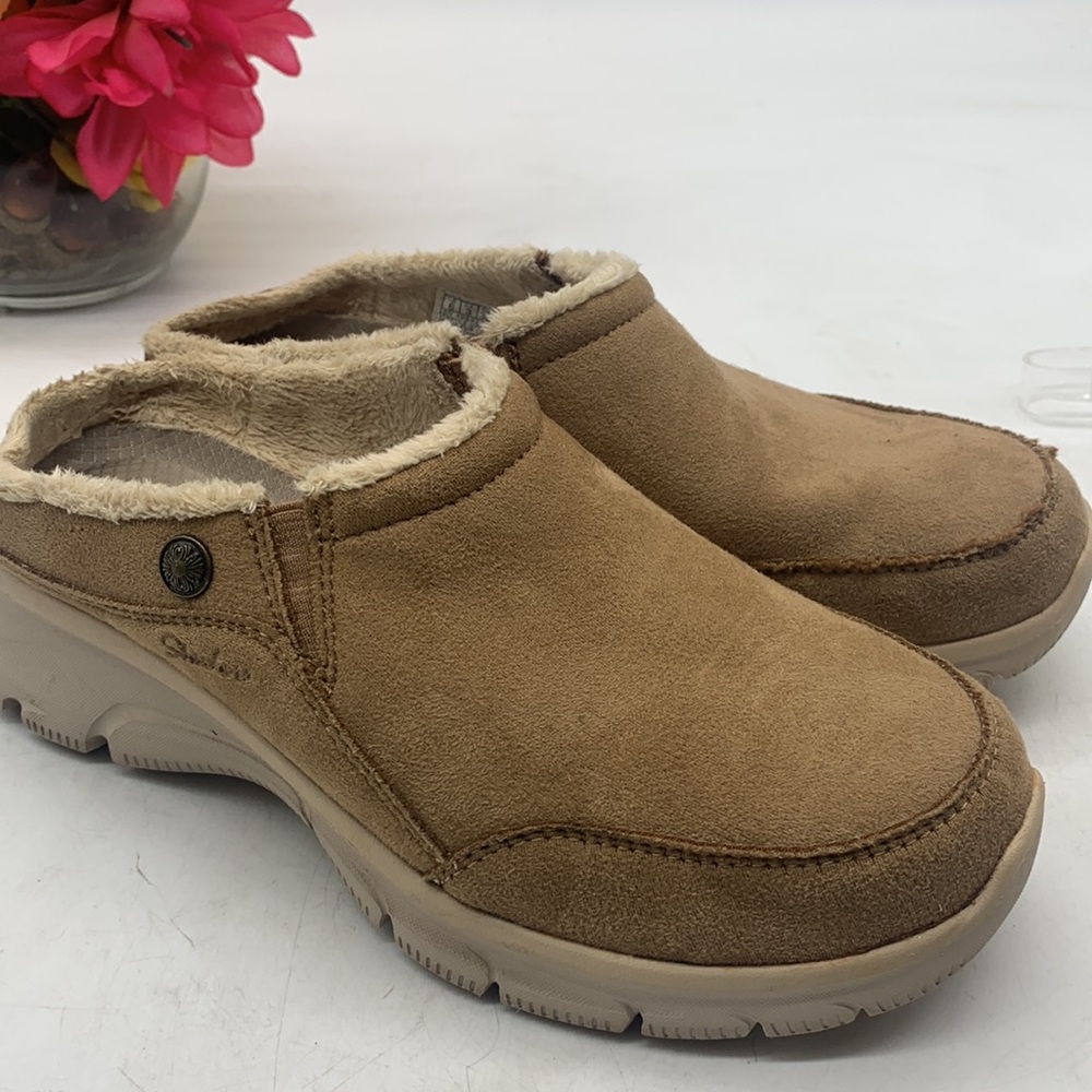 Skechers Tan Microfiber Slip On Mule Size 6 SKT5067